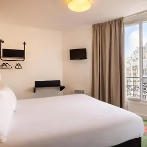 Korner Eiffel Paris